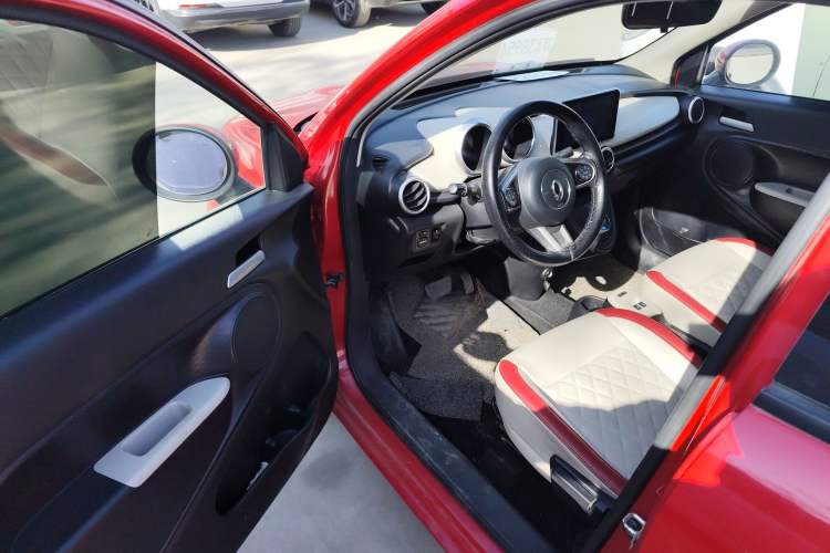 Used ORA Black Cat 2021 351 km Luxury Version
