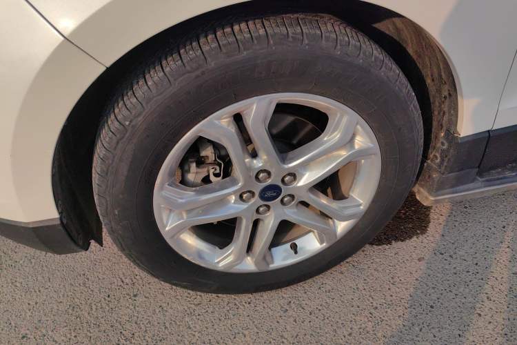 Used Ford Edge 2018 EcoBoost 245 Two-Wheel-Drive Titanium 7-Seater China V Standard