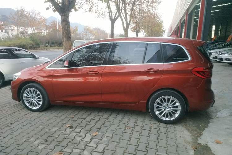 Used BMW 2 Series Gran Tourer 2018 220i Leading Model
