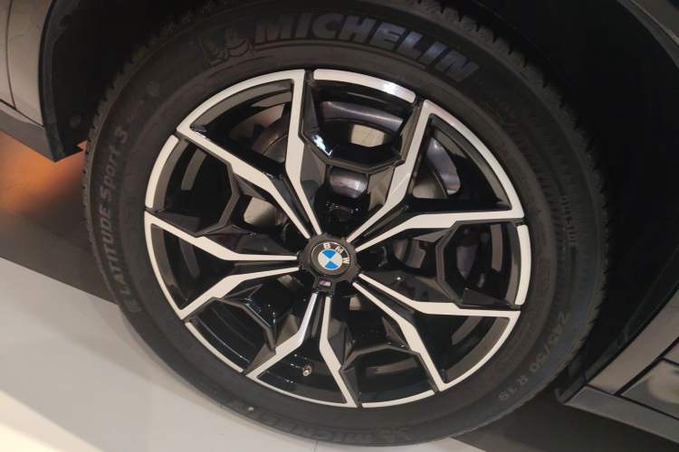 Used BMW X4 2022 xDrive 25i M Sport Package