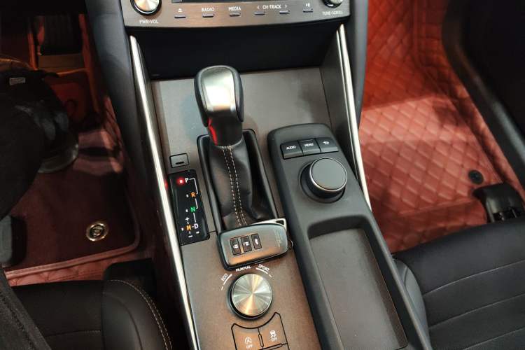 Used Lexus IS 2017 300 Leading Edition