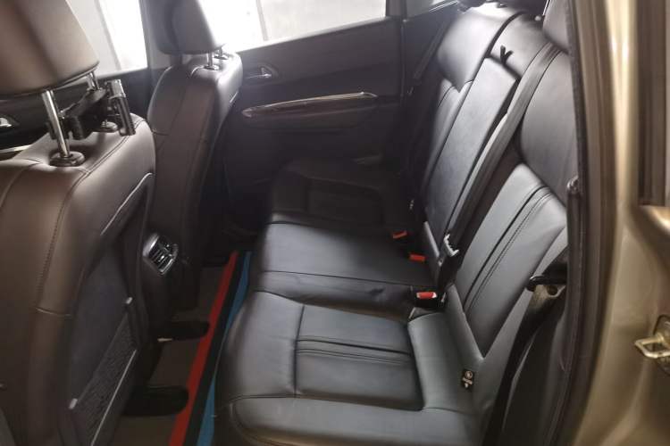 Used Peugeot 3008 2015 2.0L Automatic Trend Edition
