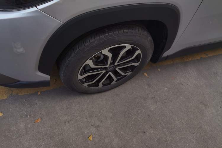 Used Toyota FRONTLANDER 2023 2.0L Smart Electric Hybrid Dual-Engine Luxury Edition
