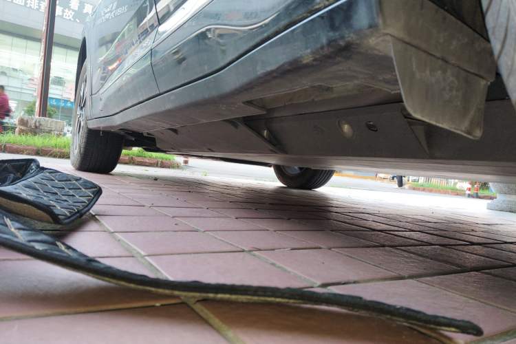 Used NETA U 2023 NETA U-Ⅱ Challenge Edition 400 U Show – Lithium Iron Phosphate
