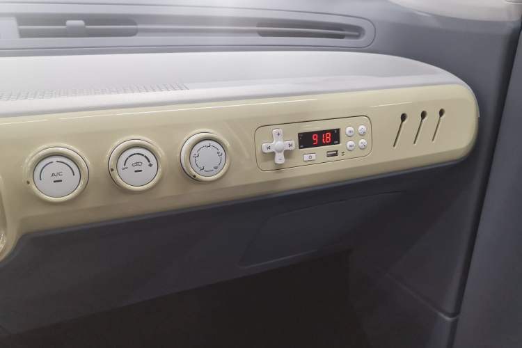 Used Bestune Pony 2025 222km Lightning Horse