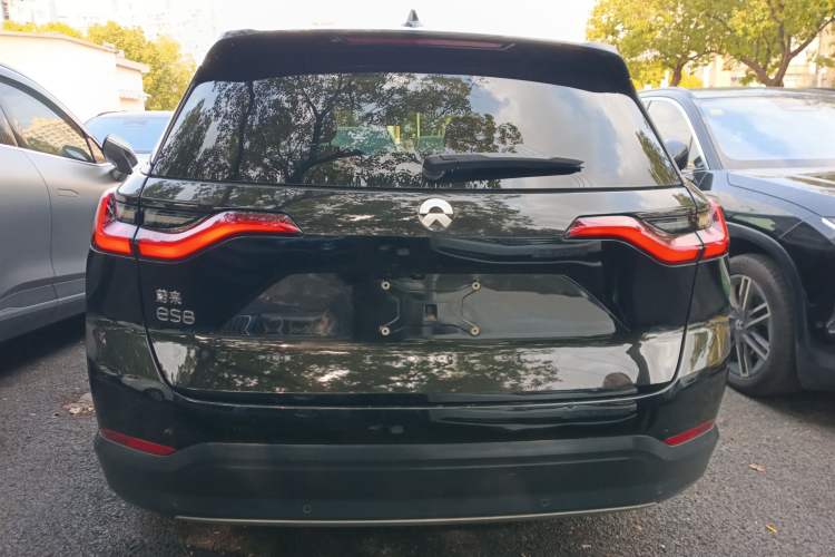 Used Nio ES8 2018 355 km Base Version 6-Seater Edition
