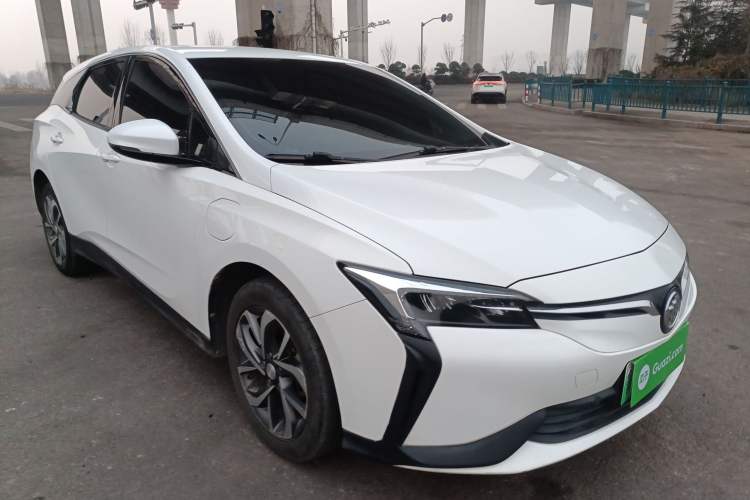 Used Buick Velite 6 2019 Connected Fashion Model