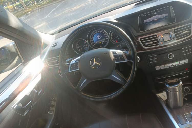 Used Mercedes-Benz E-Class 2015 E 260 L
