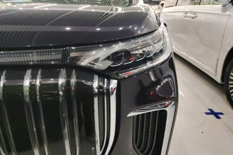 Used VOYAH Dream 2024 EV Long-Range Premium Edition