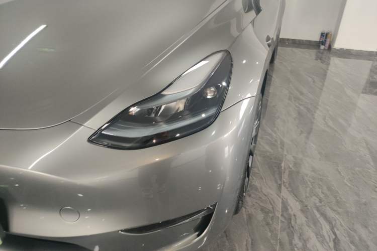 Used Tesla Model Y 2024 Long-Range All-Wheel-Drive Version
