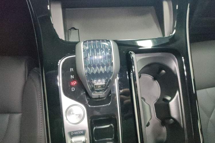 Used GAC Trumpchi M8 2024 Master Series 400T Prestige Edition
