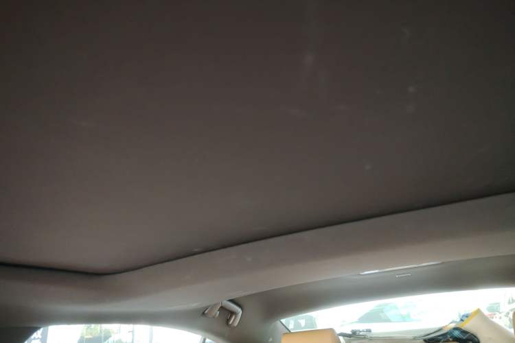 TDK.VehicleDetails.img