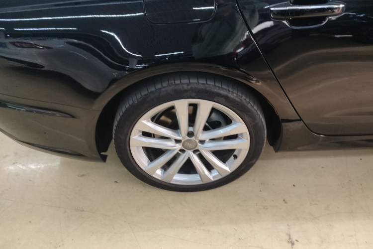 Used Audi A6L 2018 30th Anniversary Edition 45 TFSI quattro Luxury Model
