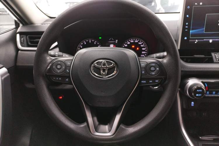 Used Toyota Wildlander 2020 2.0L CVT Two-Wheel Drive Luxury Edition
