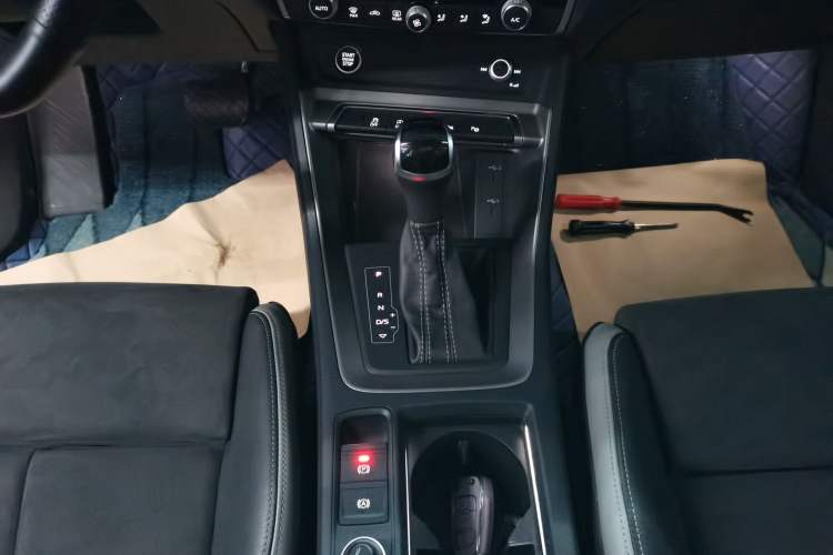 Used Audi Q3 2022 35 TFSI Fashion Dynamic Model