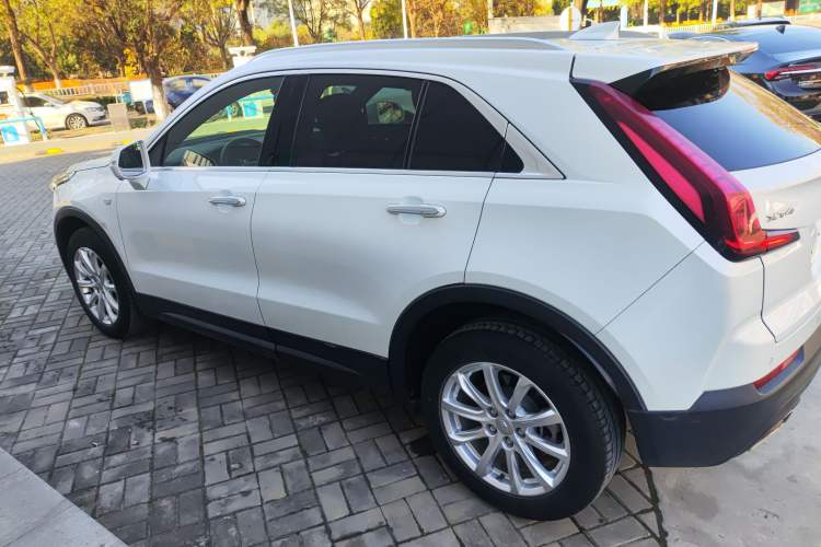 Used Cadillac XT4 2021 28T Two-Wheel Drive Tech Edition