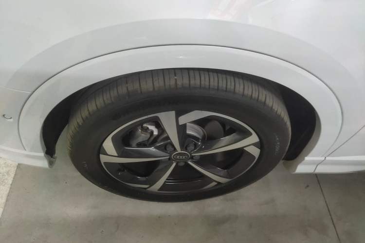 Used Audi Q3 2024 35 TFSI Fashion Dynamic Edition
