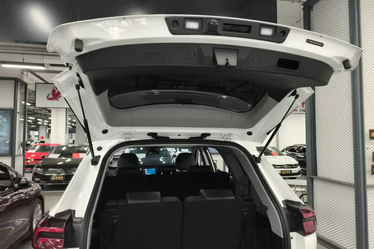 Used Chery Tiggo 8 2022 1.5 TCI Automatic Exclusive Edition 7-Seater
