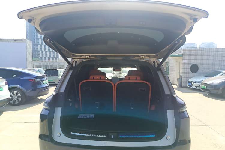 Used Li Auto L9 2022 Max model
