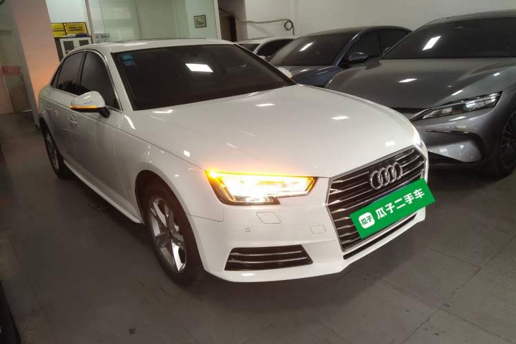 Used Audi A4L 2017 Plus 40 TFSI Ambition Model