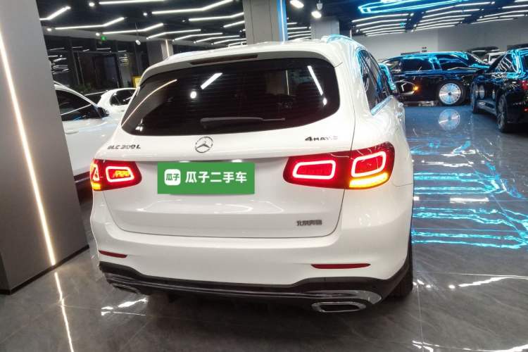 Used Mercedes-Benz GLC 2021 GLC 300 L 4MATIC Dynamic Model
