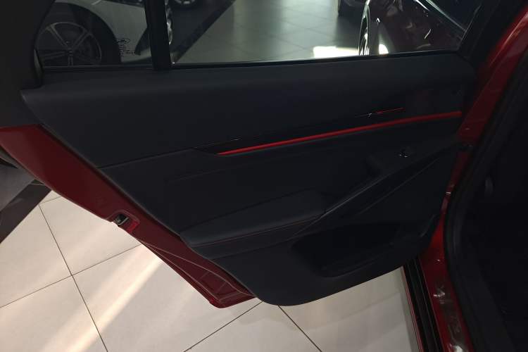 Used Ford Mondeo 2022 EcoBoost 245 ST-Line
