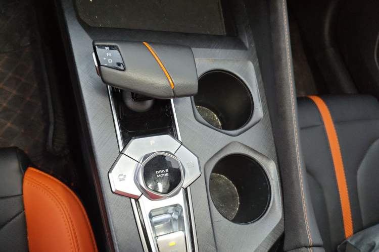 Used Changan UNI-V 2024 1.5T Prestige Sport Edition
