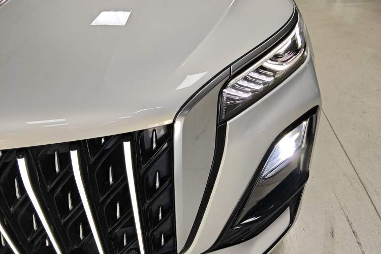 Used Hongqi HS5 2023 2.0T Four-Wheel Drive Flagship Pro Edition