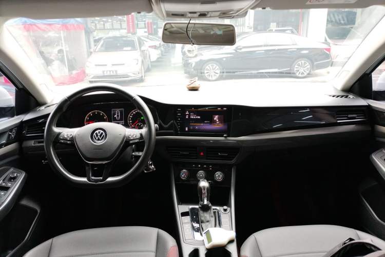 Used Volkswagen Bora 2021 1.5L Automatic Comfort Smart Connect Edition
