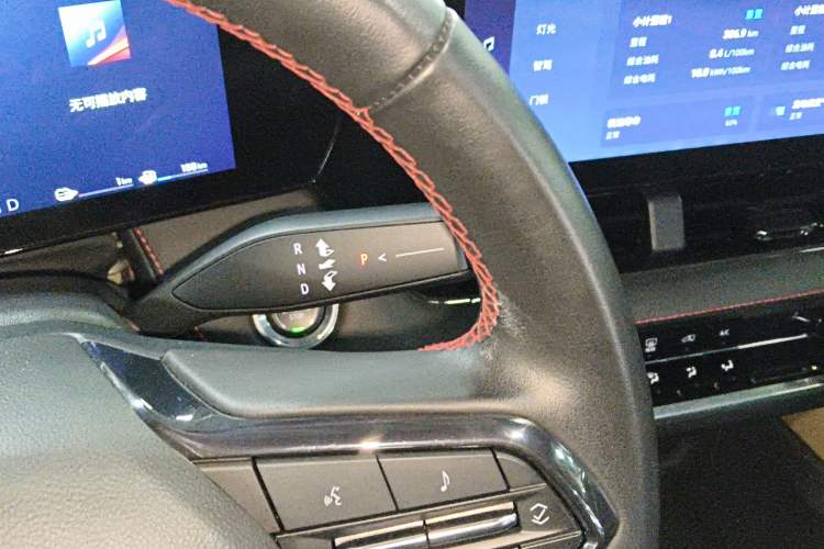 Used Chevrolet Equinox Plus 2024 102km RS Flagship Edition
