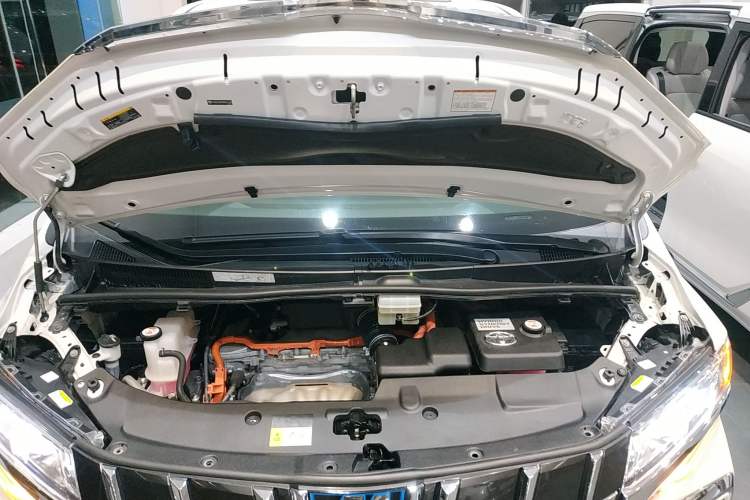 Used Toyota Alphard 2021 Dual-Motor 2.5L Premium Edition
