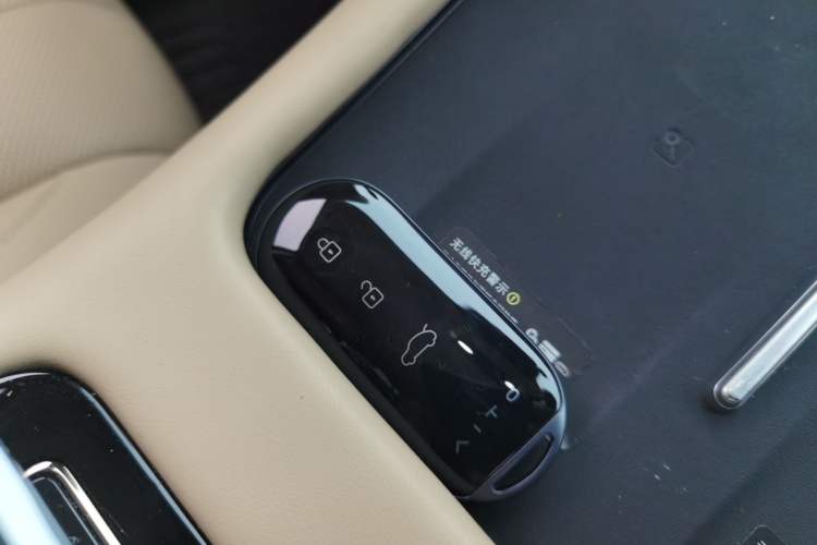 Used Hima AITO M7 2024 1.5T Intelligent Drive 4WD Ultra Version 5 Seats