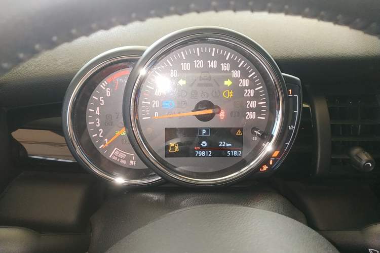 Used  MINI 2019 1.5T ONE PLUS
