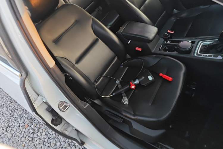 Used Volkswagen Golf 2017 1.6L Automatic Comfort Million-Vehicle Anniversary Edition