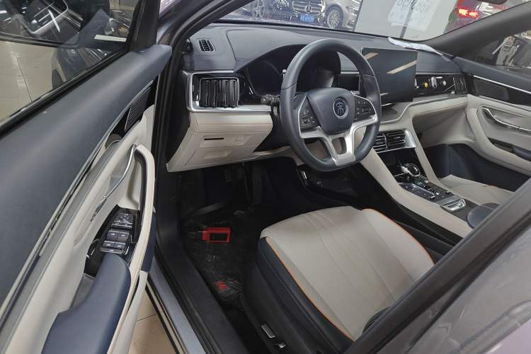 Used BYD Song PLUS New Energy 2021 EV Deluxe Model