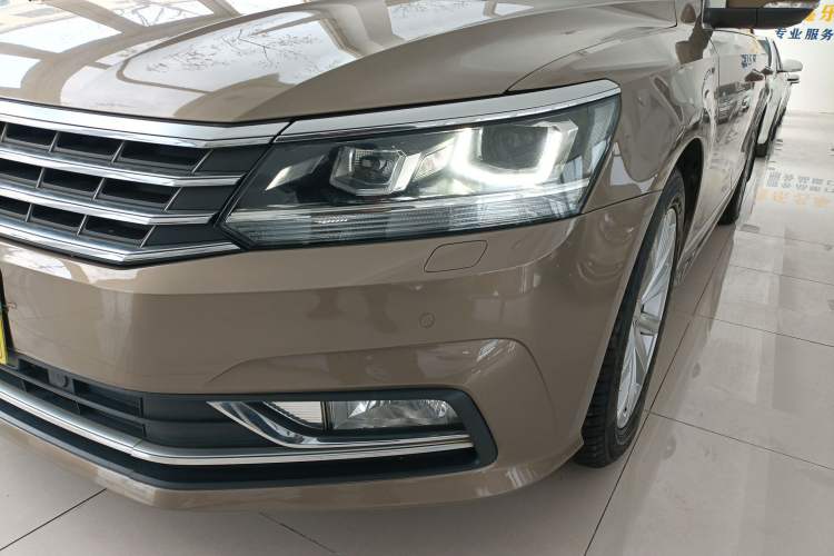 Used Volkswagen Passat 2016 330TSI DSG Prestige Edition
