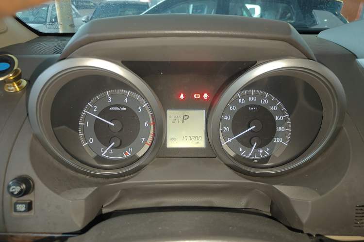 Used Toyota Prado 2014 2.7L Middle East Version Parallel Import