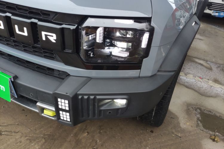 Used JETOUR Traveler 2023 2.0T All-Wheel Drive CrossPRO+