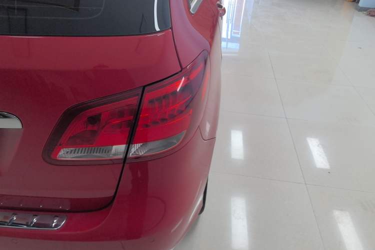 Used Mercedes-Benz B-Class 2017 B 200 Sport Edition