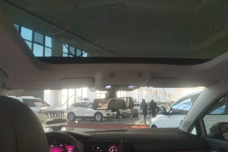 Used Volkswagen Golf 2023 Facelift 280TSI DSG Pro
