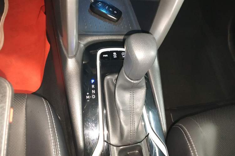 Used Toyota FRONTLANDER 2022 2.0L CVT Luxury PLUS Edition
