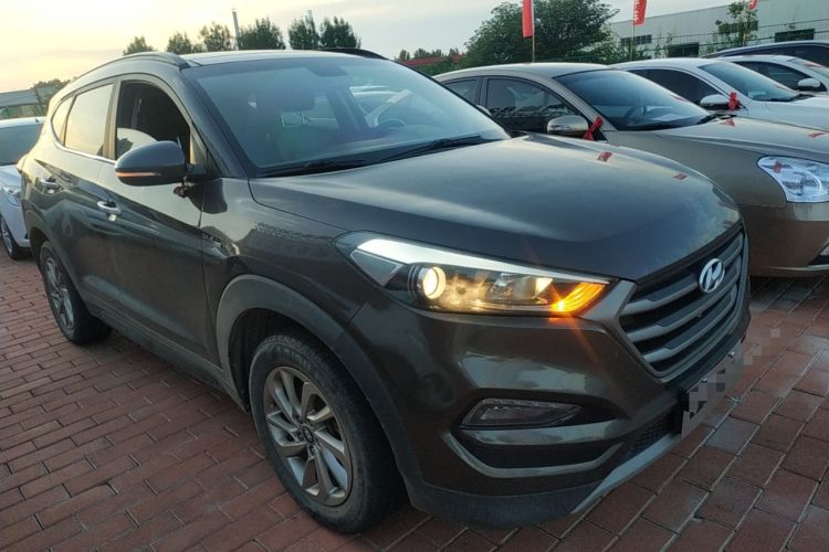 Used Hyundai Tucson 2018 1.6T Dual-Clutch Two-Wheel Drive 15th Anniversary Special Edition

