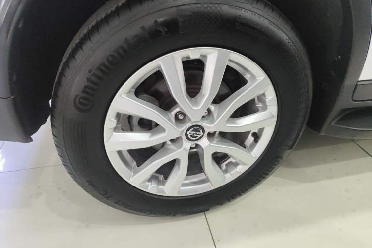 Used Nissan X-Trail 2019 2.0L CVT Smart Connect Comfort Edition 2WD
