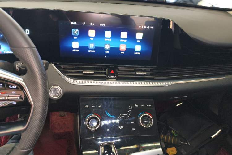 Used Bestune B70 2023 Third Generation 1.5T Automatic Enjoyment Version
