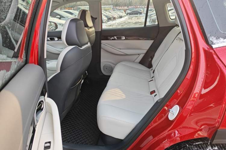 Used  E5 2024 530km Starship Edition