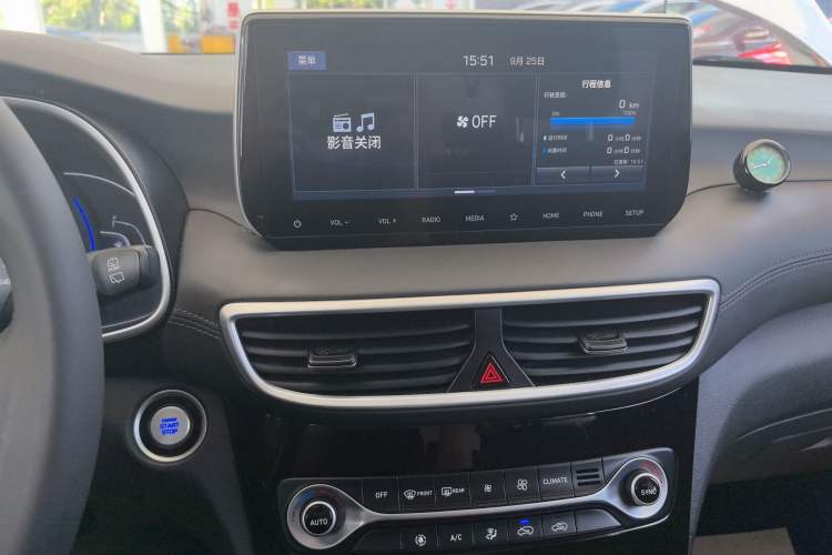 Used Hyundai Tucson 2020 280TGDi Two-Wheel-Drive GLS Fashion Edition China VI Standard
