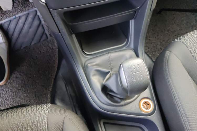 Used Peugeot 308 2014 Enjoy Edition Classic 1.6L Manual YouShang Model
