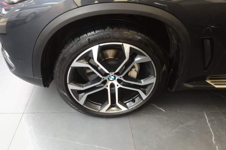 Used BMW X5 2019 xDrive40i Base Model Middle East
