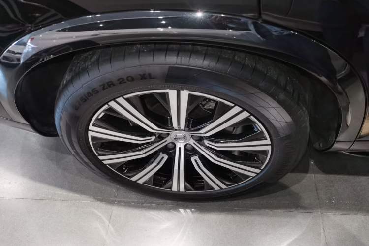 Used Volvo XC90 New Energy 2021 E-Drive Hybrid T8 Luxury Flagship 7-Seater
