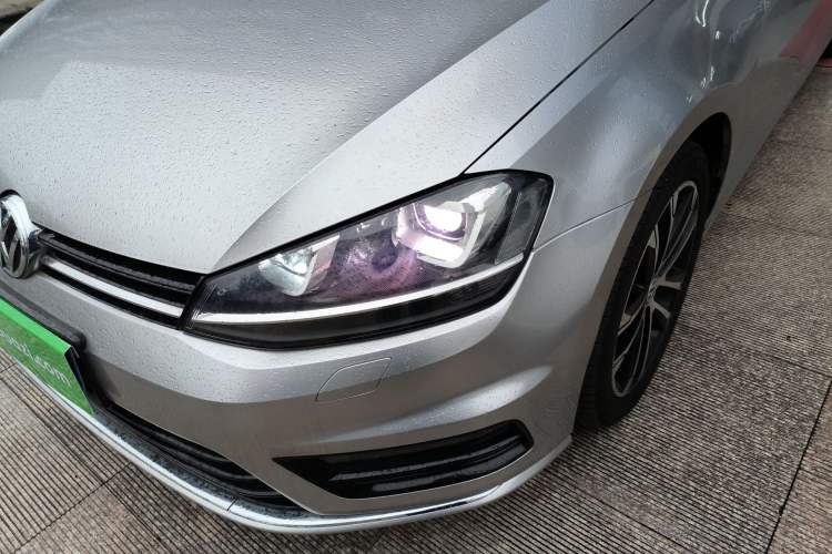 Used Volkswagen Golf 2016 1.4TSI Automatic R-Line